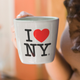 Illustration for article titled There No Way TV Character Could Actually Afford Big ‘New York City’ Coffee Mugem/em